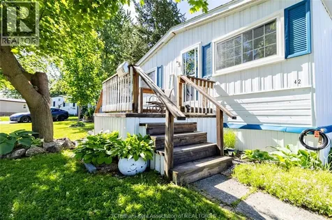 42 Regency Drive Chatham ON N7L 4E9