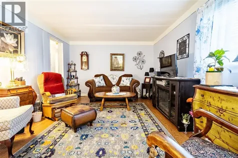 42 Regency Drive Chatham ON N7L 4E9