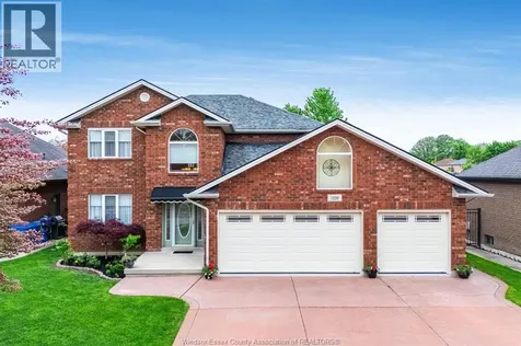1239 Radcliff Windsor ON N8P 1P2
