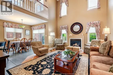 1239 Radcliff Windsor ON N8P 1P2