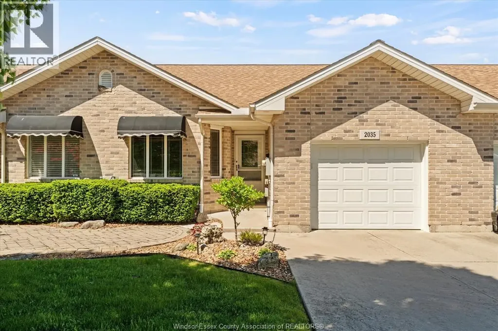 2035 Morningstar Avenue Windsor ON N8P 1W5