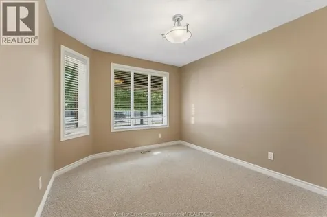 2035 Morningstar Avenue Windsor ON N8P 1W5