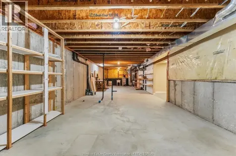 2035 Morningstar Avenue Windsor ON N8P 1W5