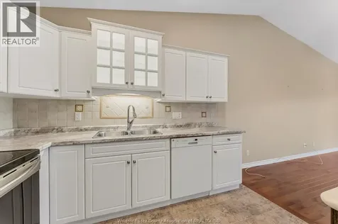2035 Morningstar Avenue Windsor ON N8P 1W5