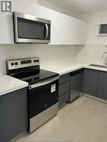 3370 Stella Crescent Windsor ON N8T 0B9