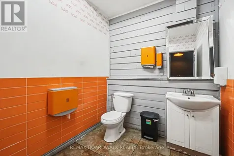 2208 St Joseph Boulevard Ottawa ON K1C 1E8