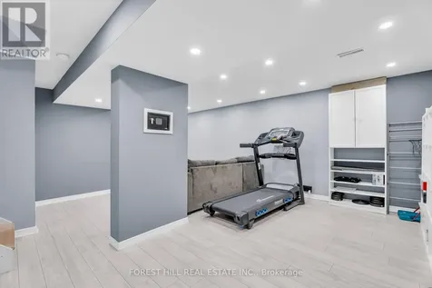 52 Mcmurchy Avenue South Brampton (downtown Brampton) ON L6Y 1Y4