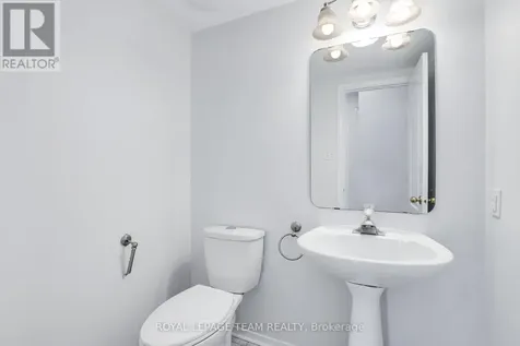 4 Windhurst Drive Ottawa ON K2G 6G7