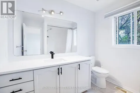4 Windhurst Drive Ottawa ON K2G 6G7
