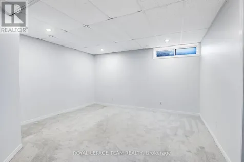 4 Windhurst Drive Ottawa ON K2G 6G7