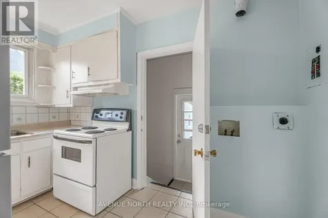 1210 Erie Avenue Ottawa ON K1V 6G6