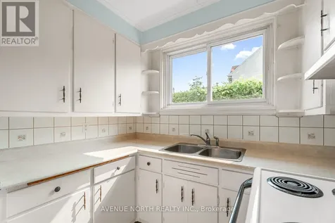 1210 Erie Avenue Ottawa ON K1V 6G6