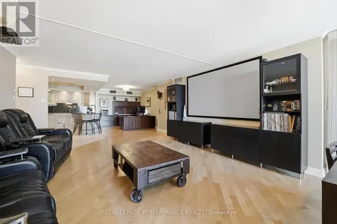 160 George Street Ottawa ON K1N 9M2