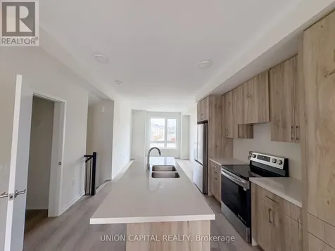 61 Helmkay Avenue Richmond Hill ON L4E 1P3