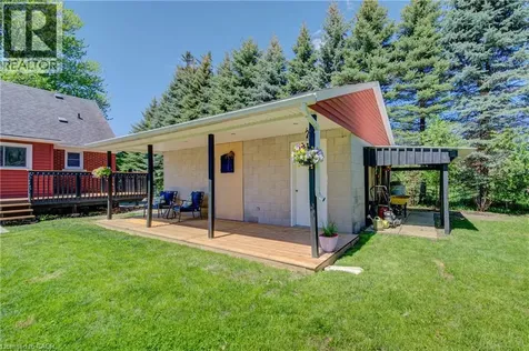 17 Daniel Avenue Kitchener ON N2K 1E8