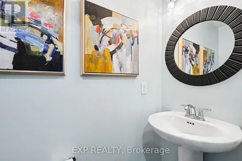 28 Streambank Street Ottawa ON K2M 0J8