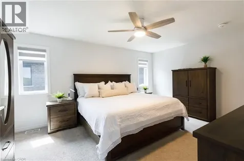 581 Doonwoods Crescent Kitchener ON N2P 0E5