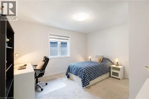 581 Doonwoods Crescent Kitchener ON N2P 0E5