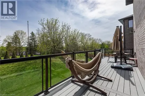 581 Doonwoods Crescent Kitchener ON N2P 0E5