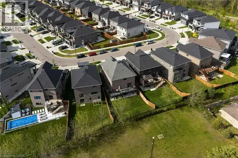 581 Doonwoods Crescent Kitchener ON N2P 0E5