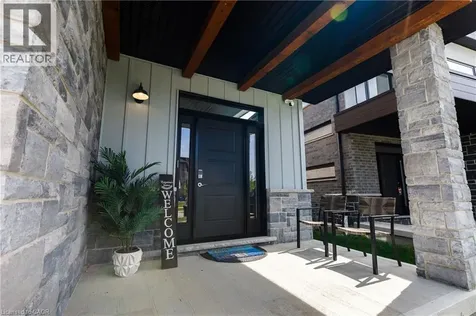 581 Doonwoods Crescent Kitchener ON N2P 0E5