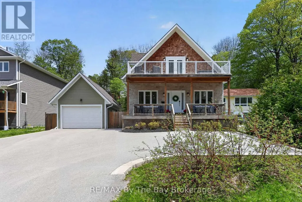 17 Elizabeth Avenue Tiny ON L0L 1P1