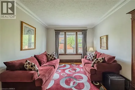 110 Arthur Street Brantford ON N3S 3J4