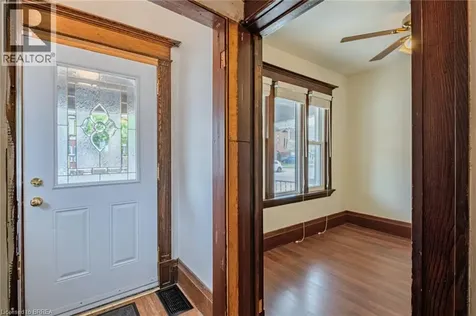 110 Arthur Street Brantford ON N3S 3J4