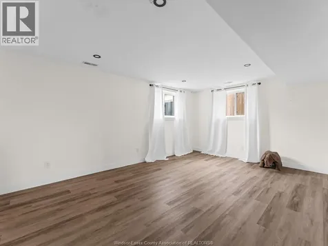210 Adams Avenue Amherstburg ON N9V 0B2