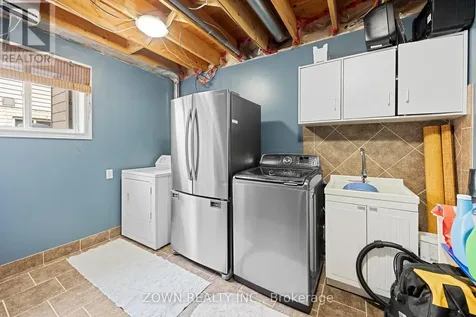 1433 Girard Drive Lakeshore ON N8L 0R3