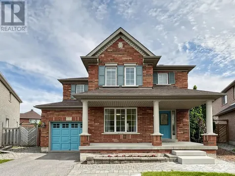 68 Chestertown Square Markham (berczy) ON L6C 2R4