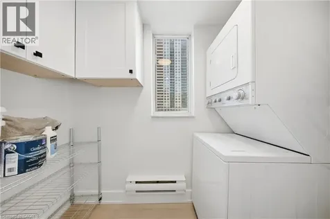 265 Enfield Place Mississauga ON L5B 3Y7