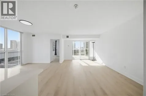 265 Enfield Place Mississauga ON L5B 3Y7