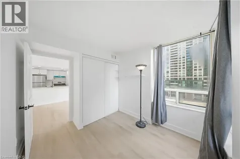 265 Enfield Place Mississauga ON L5B 3Y7