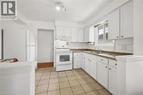 26 Tutton Place Cambridge ON N1R 4S8