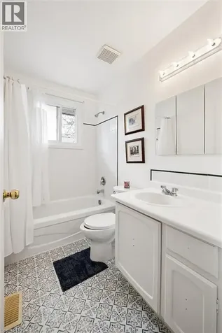 26 Tutton Place Cambridge ON N1R 4S8