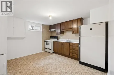 26 Tutton Place Cambridge ON N1R 4S8