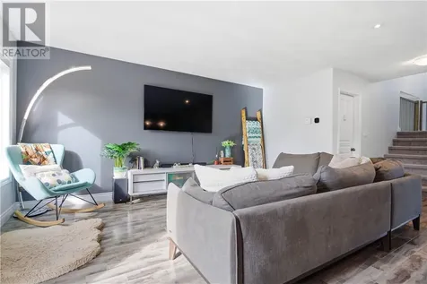 113 Billiards Way Sudbury ON p3e 0e9