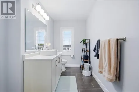 113 Billiards Way Sudbury ON p3e 0e9