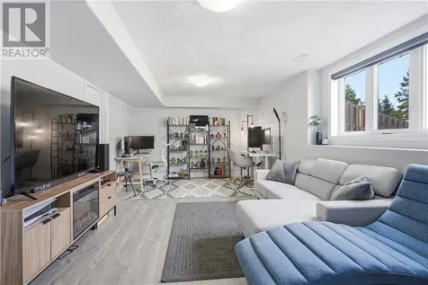 113 Billiards Way Sudbury ON p3e 0e9