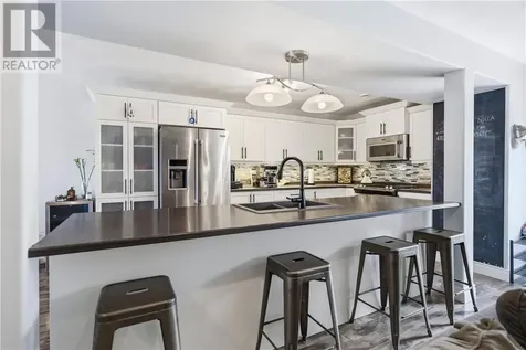 113 Billiards Way Sudbury ON p3e 0e9