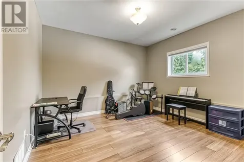 179 Merrygale Drive Sudbury ON P3E 6K5