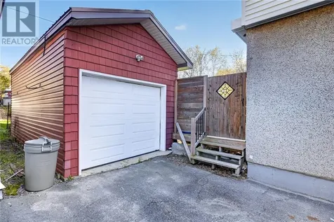 401 Wembley Drive Sudbury ON P3E 1P1