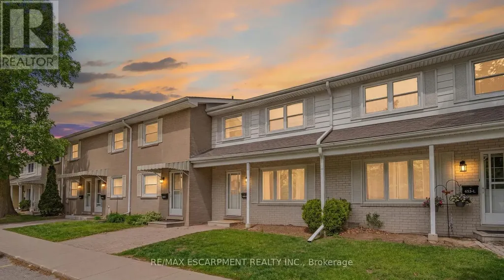 653 Albert Street Waterloo ON N2L 3V5