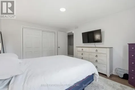 653 Albert Street Waterloo ON N2L 3V5
