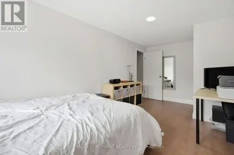 653 Albert Street Waterloo ON N2L 3V5