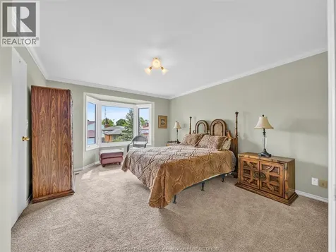 11 Rudgate Lane North Leamington ON N8H 4Y9