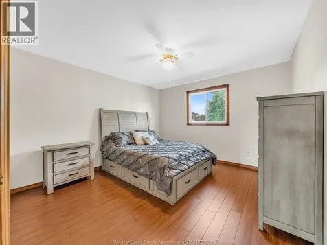 11 Rudgate Lane North Leamington ON N8H 4Y9