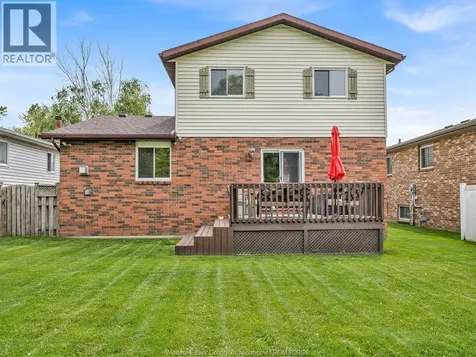 11 Rudgate Lane North Leamington ON N8H 4Y9