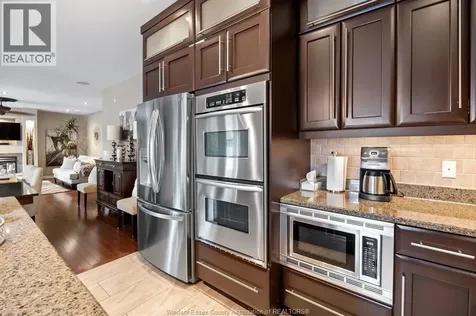 2105 Washington Boulevard Lasalle ON N9H 1Y5